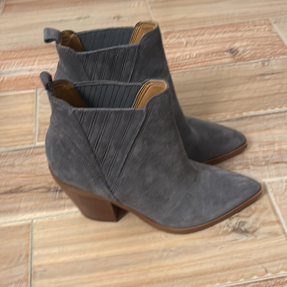 Marc Fisher grey suede booties